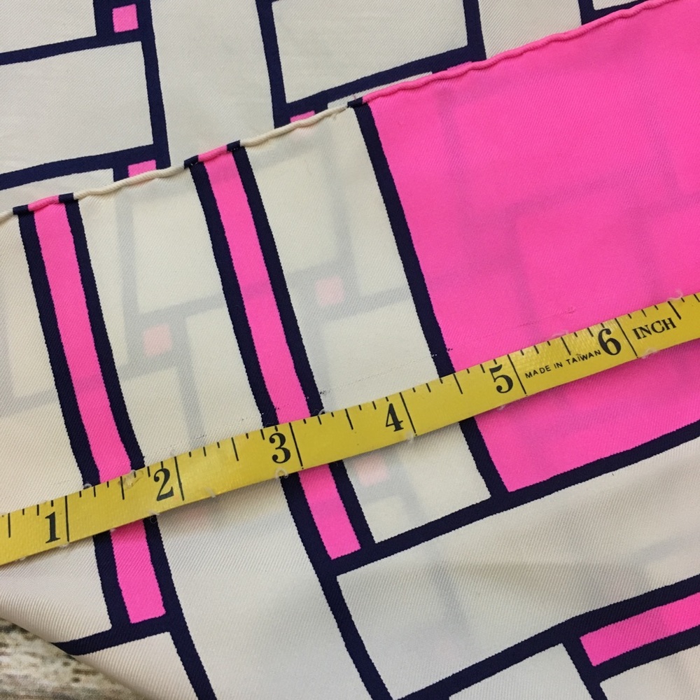 Yves Saint Laurent | Silk Woven Print Scarf - Picture 7 of 8